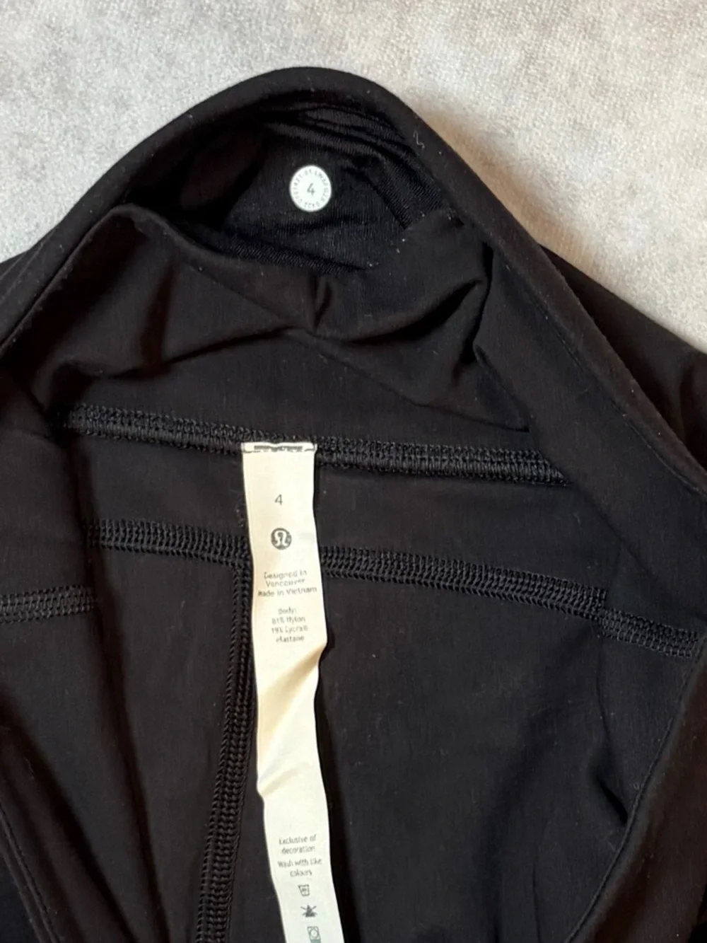 lululemon athletica Size:4 Women Black Boot-Cut Flare Yoga Pants